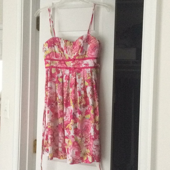 Juniors Pink Floral Dress - Picture 1 of 5